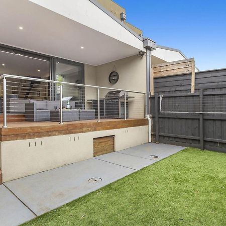 Boutique Stays - Edinburgh Place Melbourne Eksteriør bilde