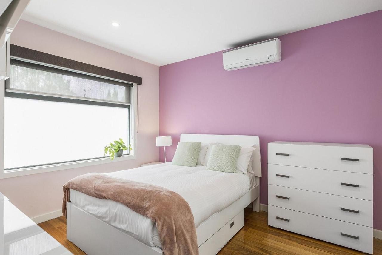 Boutique Stays - Edinburgh Place Melbourne Eksteriør bilde