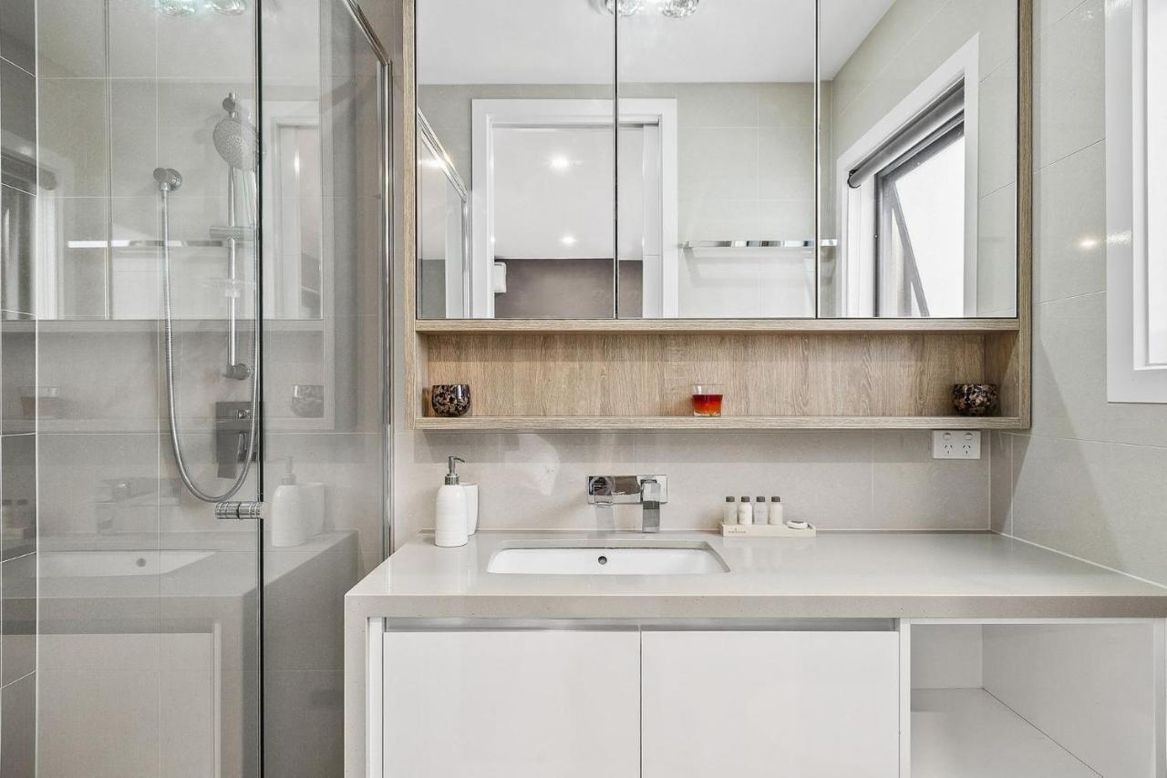 Boutique Stays - Edinburgh Place Melbourne Eksteriør bilde